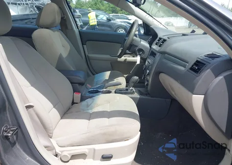 2010 Ford Fusion Hybrid из США, поврежденный, VIN 3FADP0L33AR129652